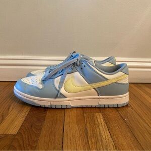 Women’s Nike dunks ocean Bliss size 10